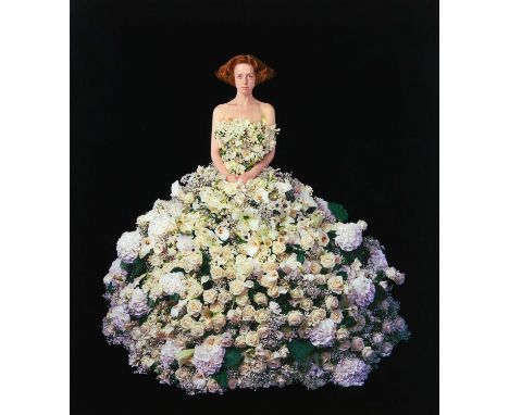EDENMONT, NATHALIA1970 Yalta, ehemals USSRTitel: "First Wedding". Datierung: 2013-2016. Technik: C-Print auf Glas, in Holzrah