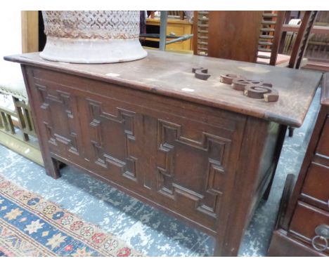 A SMALL ANTIQUE STYLE OAK THREE PANEL COFFER. W 91 X D 45 X H49CMS. 