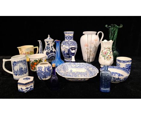 An Aynsley Pembroke pattern vase; a Denby Dauphine pattern jug; a Royal Doulton Willow pattern trinket pot and cover; a Delft