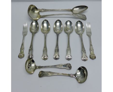 A large collection of Epns Kings pattern flatwares to include two large serving spoons, ladle, two small sauce ladles, sevent