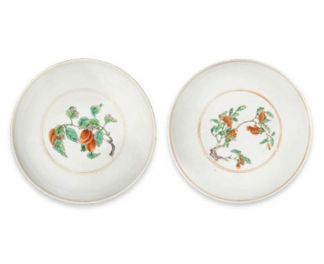 A FINE PAIR OF FAMILLE VERTE SAUCER-DISHESChenghua six-character marks, KangxiEach finely potted with rounded sides supported