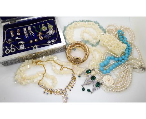 A collection of The Jewellery Channel jewellery to include silver gem set items, a snake bracelet, mother of pearl beads etc 