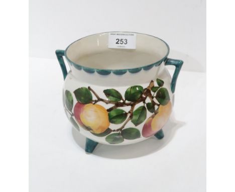 A Wemyss apple pattern cauldron, 12.5cm high Condition Report:Available upon request