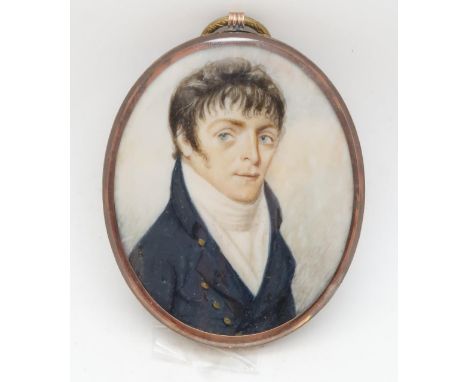 BRITISH SCHOOL PORTRAIT MINIATURE Gentleman, head and shoulders, gilt monogram verso on woven hair, 7 x 5.5cm Condition Repor