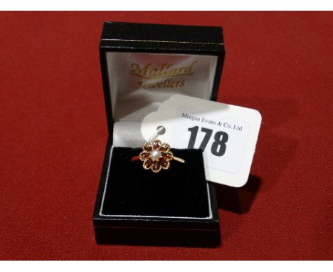     A Gold Garnet &amp; Pearl Cluster Ring, Size R                                      