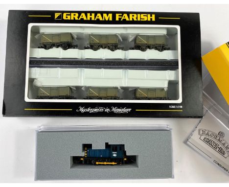 A Graham Farish N gauge originally boxed Class 04 Shunter D2294  371-051B; a Graham Farish N gauge originally boxed set of 6 