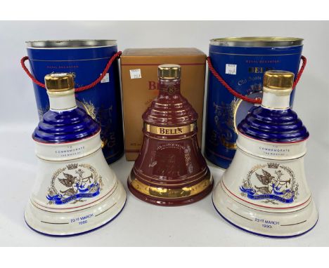 A Bells Fine Old Scotch Whiskey Extra Special Limited Edition decanters boxed with contents, Christmas 1999 and 2 commemorati