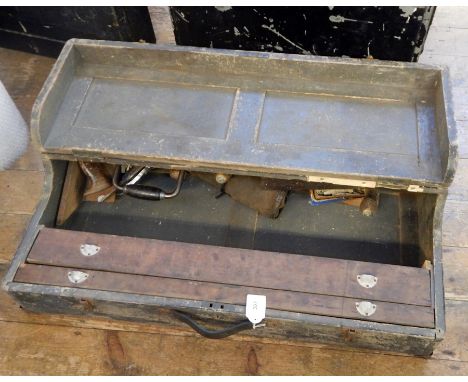 A large collection of woodworking tools (2 boxes) 