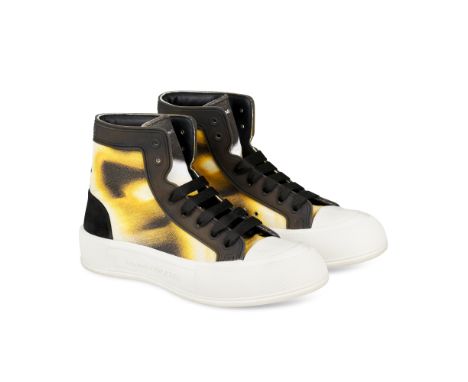 NO RESERVE ALEXANDER MCQUEEN CANVAS HIGH TOP SNEAKERSCondition grade A-.Yellow and black canvas, white platforms with Alexand