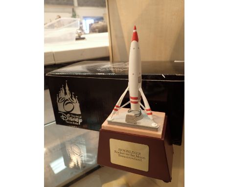 New and unused boxed Olszewski Disney annual passholder Moonliner Rocket to the Moon 2008 model number DL-2002 with CoA CONDI