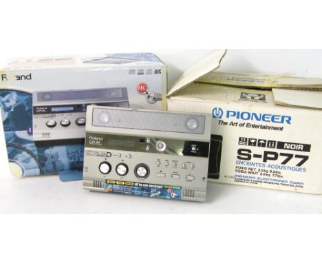 Roland CD-2E SD-CD recorder, boxed; together with a pair of Pioneer S-P77 speakers, boxed
