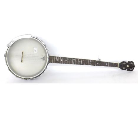 Gold Tone WL200 custom banjo, ser. no. 5527, with 11" skin and 26.5" scale, soft case