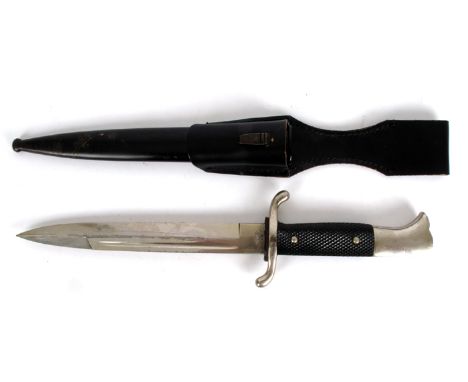 1933-1945 German Third Reich, fire officer's dagger. the blade stamped 'Solingen', in metal scabbard and leather frog. 