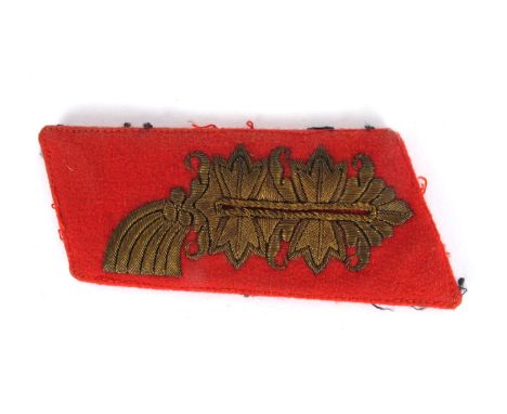 1939-1945 German Third Reich, General's collar patch. Red cloth patch, gilt bullion embroidered with 'two prong' arabesque. 