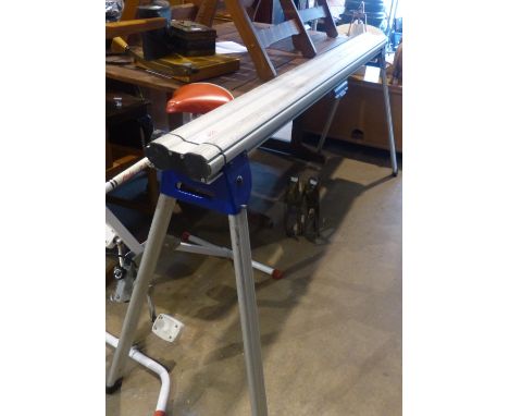 Metabo KSU 400 work stand. Not available for in-house P&amp;P 