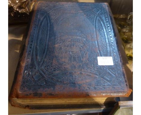 Victorian leather bound family Bible. P&amp;P Group 2 (£18+VAT for the first lot and £3+VAT for subsequent lots) 