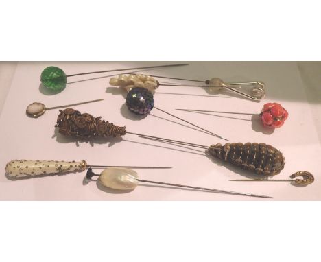 Quantity of mixed Victorian hatpins, largest H: 15 cm. P&amp;P Group 1 (£14+VAT for the first lot and £1+VAT for subsequent l