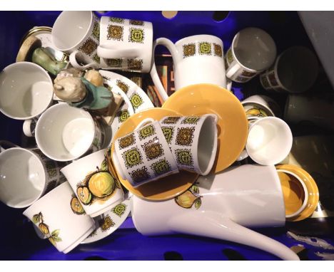 Myott coffee service and further ceramics. Not available for in-house P&amp;P 