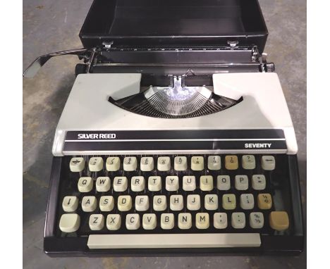 Silver Reed manual typewriter. P&amp;P Group 3 (£25+VAT for the first lot and £5+VAT for subsequent lots) 