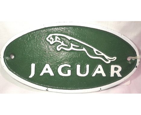 Small cast iron Jaguar plaque, W: 14 cm. P&amp;P Group 1 (£14+VAT for the first lot and £1+VAT for subsequent lots) 