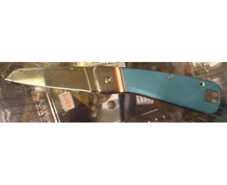 Folding Gerber knife, blade L: 80 mm. P&amp;P Group 1 (£14+VAT for the first lot and £1+VAT for subsequent lots) 