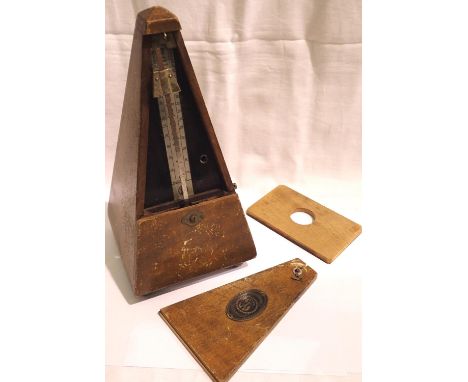 System Maelzel Germany metronome. P&amp;P Group 1 (£14+VAT for the first lot and £1+VAT for subsequent lots) 