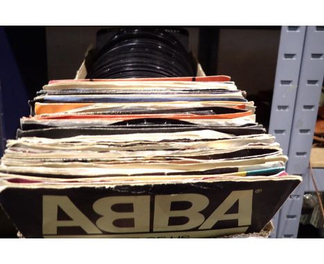 Quantity of singles to include Abba. P&amp;P Group 1 (£14+VAT for the first lot and £1+VAT for subsequent lots) 