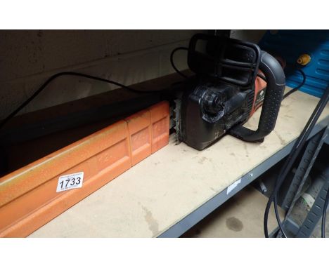 Forest master FM16E electric chain saw, requires chain. All electrical items in this lot have been PAT tested for safety and 