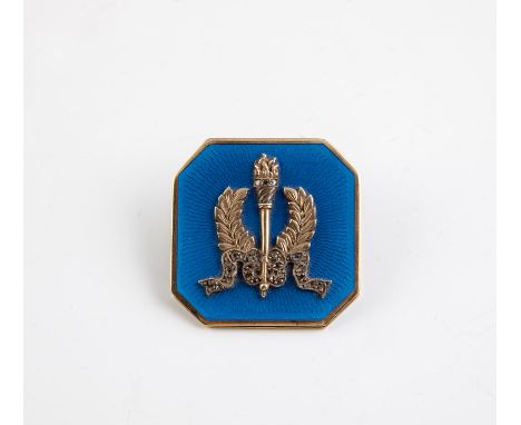   Guilloché-Email Geldklemme  2. Hälfte des 20. Jh. Silber, vergoldet. Schauseite mit blauem Email auf wellenförmigen Grund. 