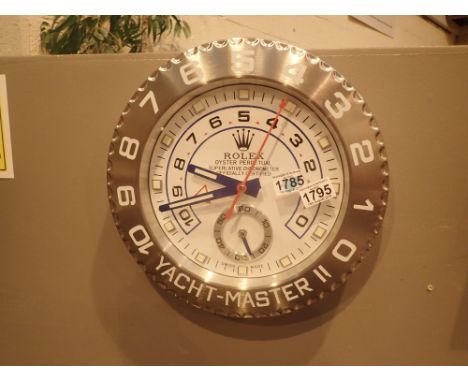 Dealers wall clock with sweeping second hands