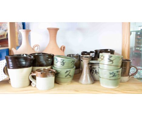 Jeremy Leach (Lowerdown Pottery, Bovey Tracey), a collection of various Studio Pottery, sixteen pieces to include Moroccan wa