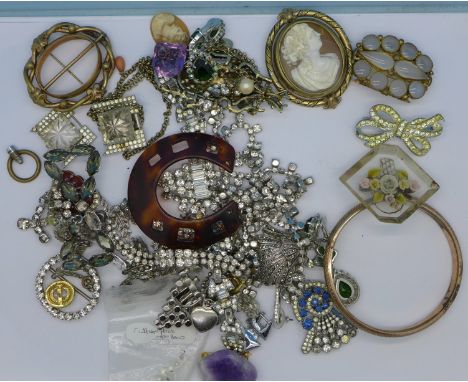 Costume jewellery including a cameo brooch and a rolled gold bangle