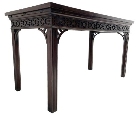 In the manner of Thomas Chippendale - early 19th century mahogany serving table, rectangular crossbanded top with boxwood str