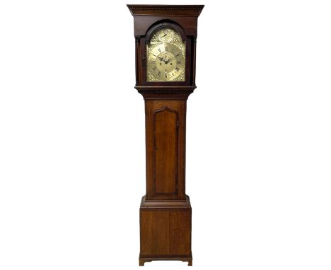 John Greaves of Newcastle - Mid-18th century 8-day oak longcase clock with a flat top, double cornice and break arch hood doo