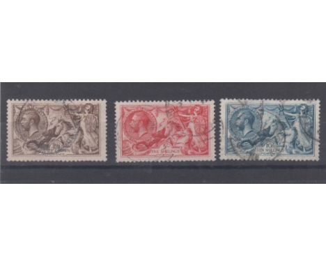 Stamps, GB George V Seahorses 1918-1919 Bradbury Wilkinson printed, used 2/6, 5/- and 10/-, sold with 1934 used re-engraved s