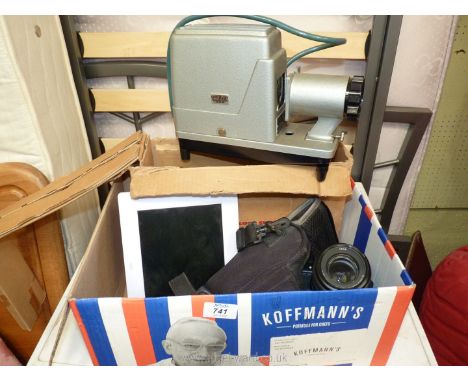 A quantity of miscellanea including photo frame, digital camera, projector etc.