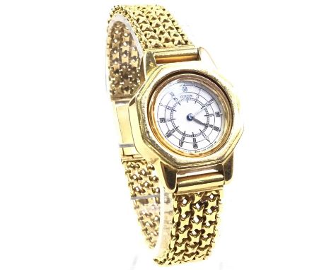 LADY'S CITIZEN BRACELET WATCH, IN EIGHTEEN CARAT GOLD the white enamel 'compass' dial inscribed 'MOV'T JAPAN DIAL JAPAN 3220 