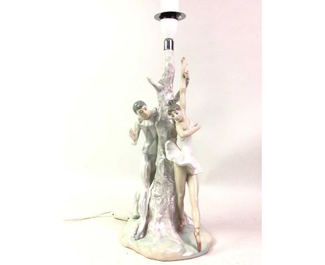 LLADRO FIGURAL TABLE LAMP, modelled as two dancers around a tree trunk46cm high overall Lamp is in good condition. No crackin