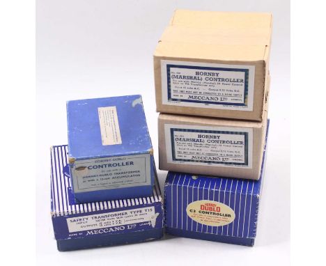 Five Hornby-Dublo controllers, offered for historical interest. These are untested. The buyer is recommended to test them bef