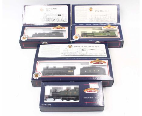 Four 00 gauge Bachmann locos to include a 45xx GWR tank, no.4550, in GWR green, an Ivatt class 2, in BR lined black, no.41272