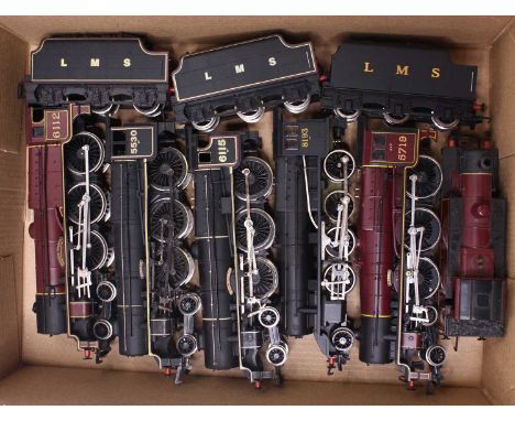 Six unboxed 00 gauge locos to include a Hornby Jinty in LMS maroon, well used, and in good condition, a Jubliee class, in LMS