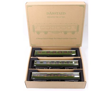 Set of three Darstaed bogie coaches, SR Maunsell set B, dark green with yellow lining, white roofs, with internal lighting bu
