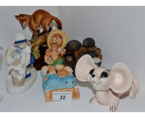 The Arden Animals Collection Hedgehog Trio;  a Border Fine Art Fox;  Pendelfin Twins;  another, Rocky;  a nodding comical mou