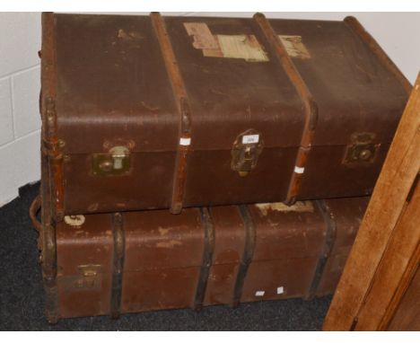 An early 20th century travelling trunk, another (2)