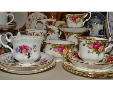 Ceramics - Royal Albert Old Country Roses cups and saucers, a Continental cup and saucer stamped Franz, a Royal Albert Poppy 