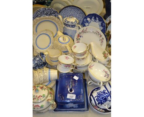 Teaware - a part Art Deco Midwinter tea service, Porcelon pattern, comprising bread and butter plate, teapot, cups and saucer