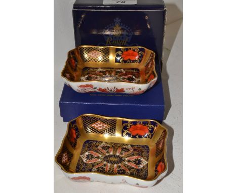 A Royal Crown Derby 1128 pattern shaped oval trinket dish;  another;  a stand (all firsts)  (3)