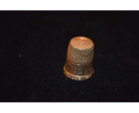 A 14ct Gold Thimble 