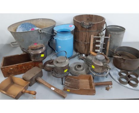 Mixed vintage kitchenware to include pans, a marble cheese board, treen items, enamelware and trivetsLocation: LWB 