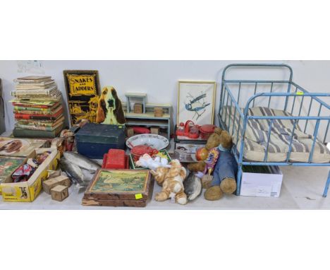 A mixed lot to include boxed Pelham puppet, children's and antique reference books, Empi 5 Cal Home Rug Maker, and other item